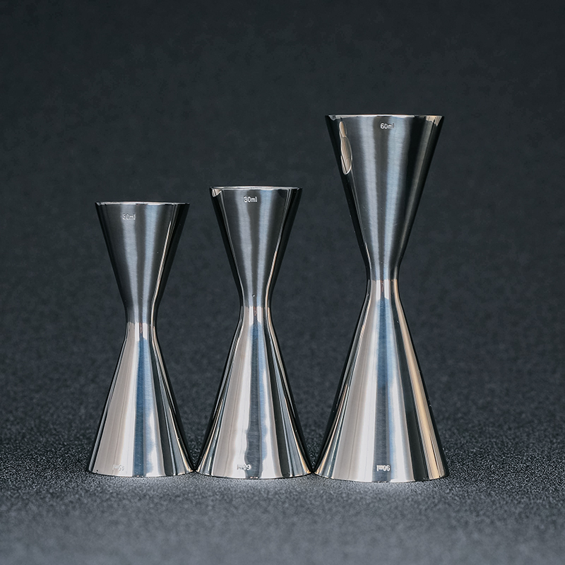 カーベン計量カップツール バーメジャー カクテルジガー バー - Copper Cocktail Mug のレビューと価格